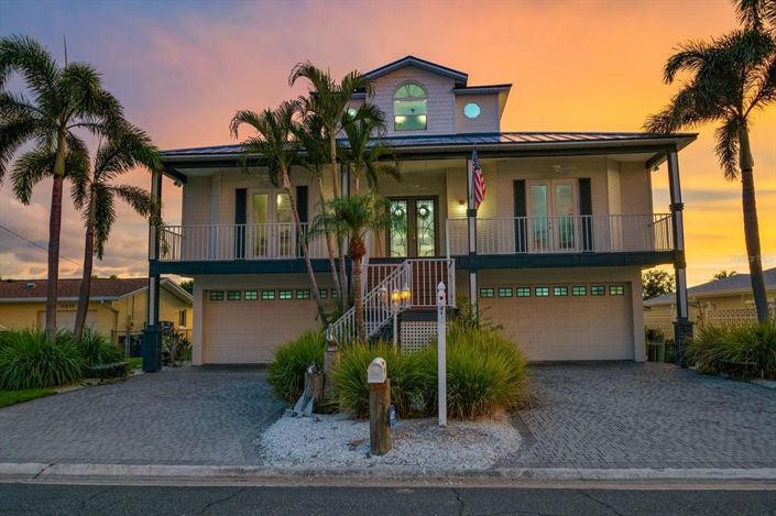 Image No.29-5 Bed Property for sale