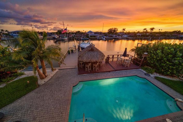 Image No.45-5 Bed Property for sale