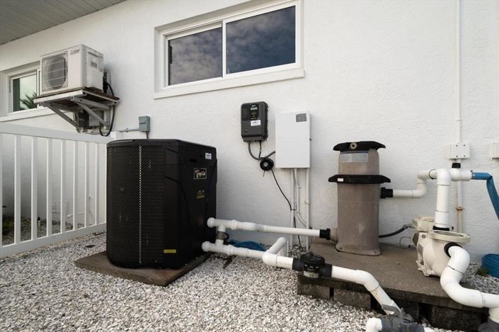 Image No.80-5 Bed Property for sale