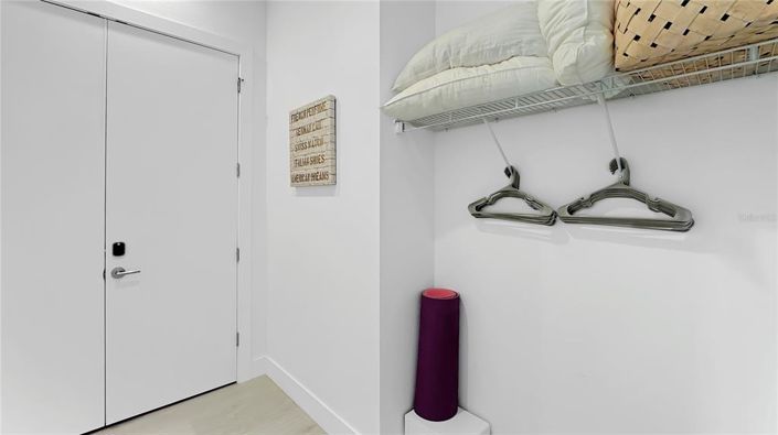 Image No.41-5 Bed Property for sale