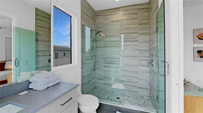 Image No.57-5 Bed Property for sale