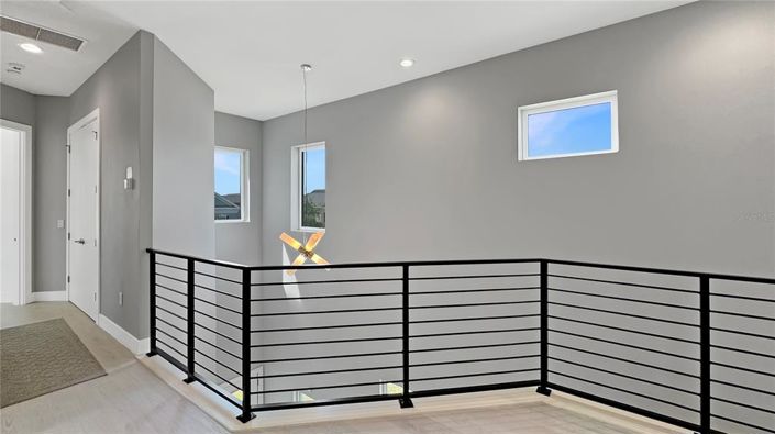 Image No.61-5 Bed Property for sale