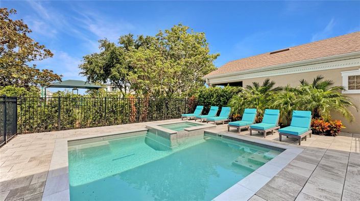 Image No.7-5 Bed Property for sale