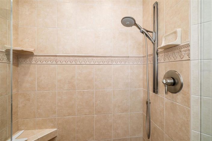 Image No.24-2 Bed Property for sale