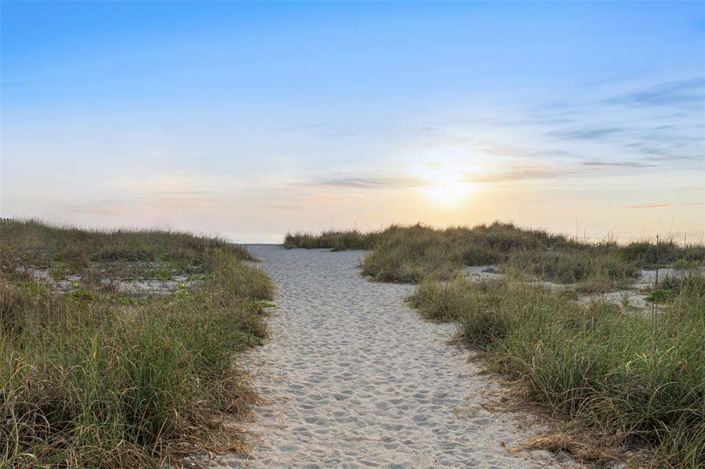 Image No.71-2 Bed Property for sale