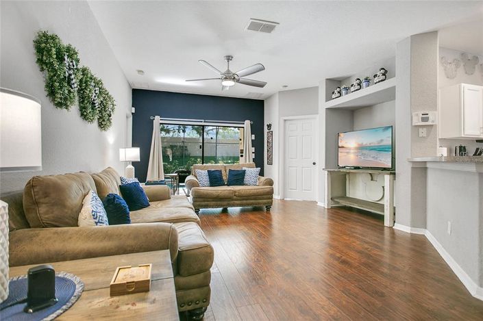 Image No.7-Propriété de 4 chambres à vendre à Kissimmee