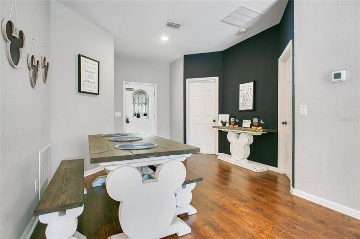 Image No.8-Propriété de 4 chambres à vendre à Kissimmee