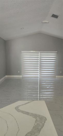 Image No.8-3 Bed Property for sale