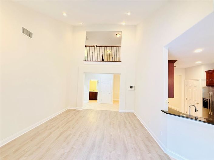 Image No.22-4 Bed Property for sale