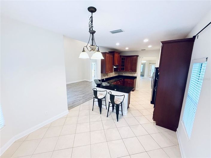 Image No.31-4 Bed Property for sale