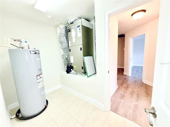 Image No.66-4 Bed Property for sale