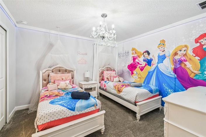 Image No.45-9 Bed Property for sale