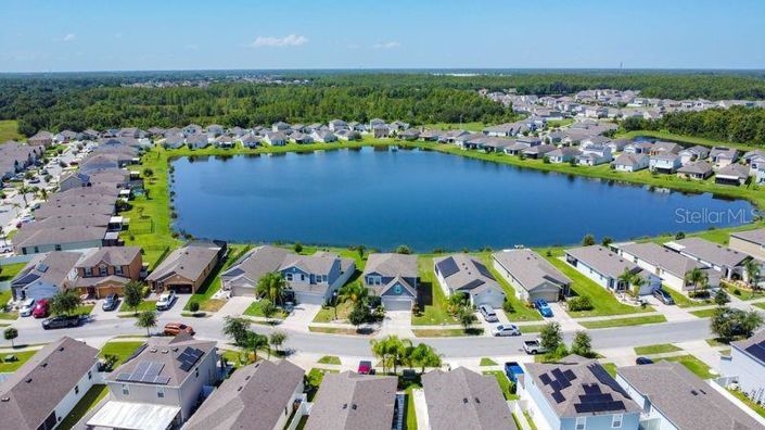 Image No.5-Propriété de 4 chambres à vendre à Kissimmee