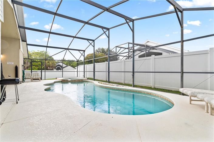 Image No.36-5 Bed Property for sale