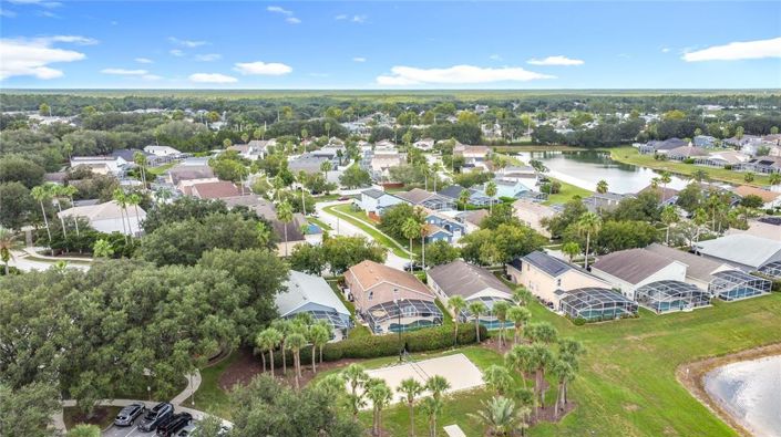 Image No.58-5 Bed Property for sale