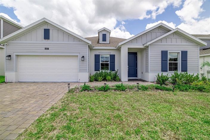 Image No.4-4 Bed Property for sale