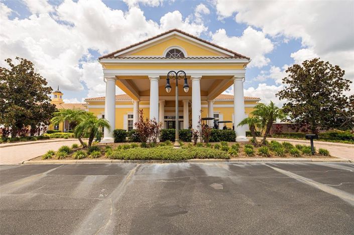 Image No.58-4 Bed Property for sale