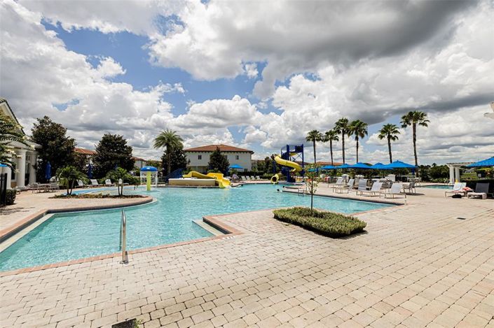 Image No.73-4 Bed Property for sale