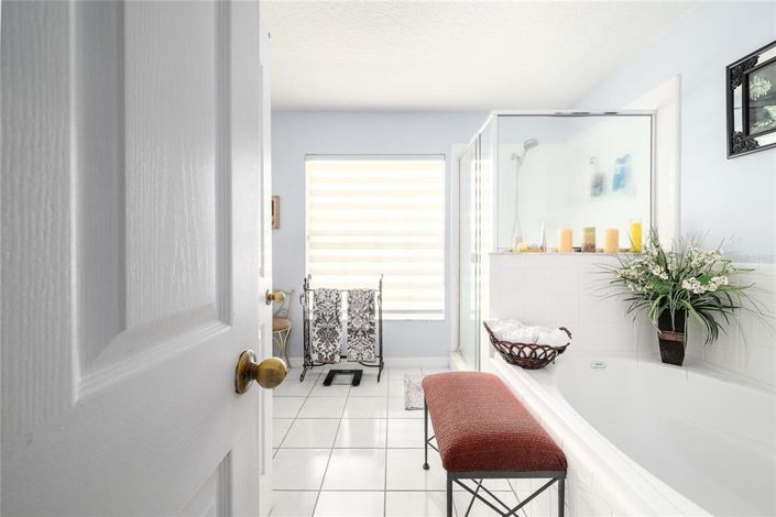 Image No.19-3 Bed Property for sale