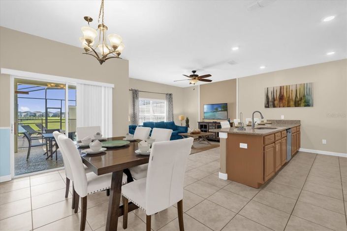 Image No.10-4 Bed Townhouse for sale