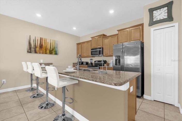 Image No.13-4 Bed Townhouse for sale