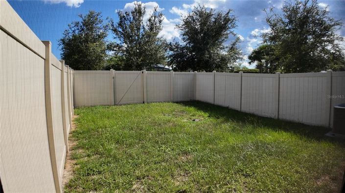 Image No.10-3 Bed Townhouse for sale