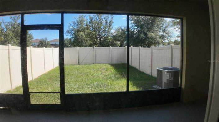 Image No.11-3 Bed Townhouse for sale