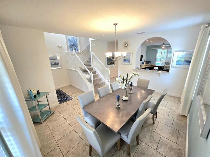 Image No.3-5 Bed Property for sale