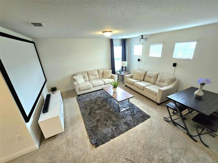 Image No.31-5 Bed Property for sale