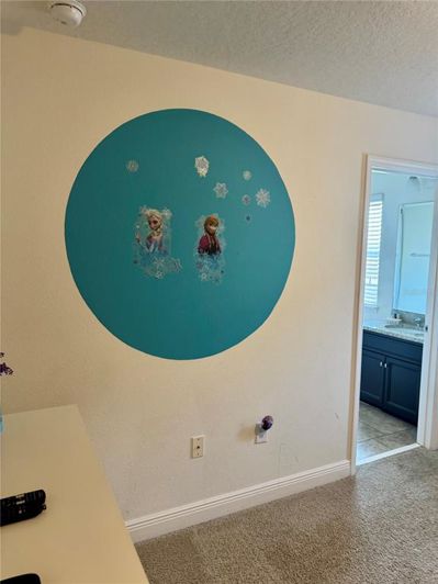 Image No.51-5 Bed Property for sale