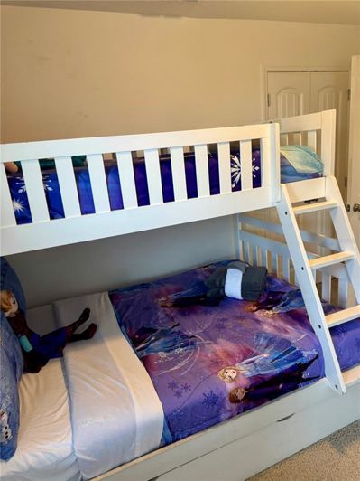 Image No.52-5 Bed Property for sale