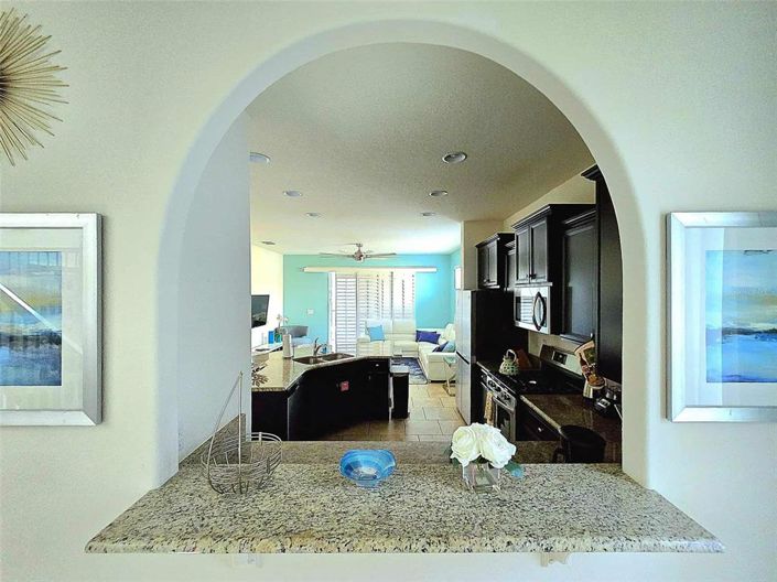 Image No.7-5 Bed Property for sale