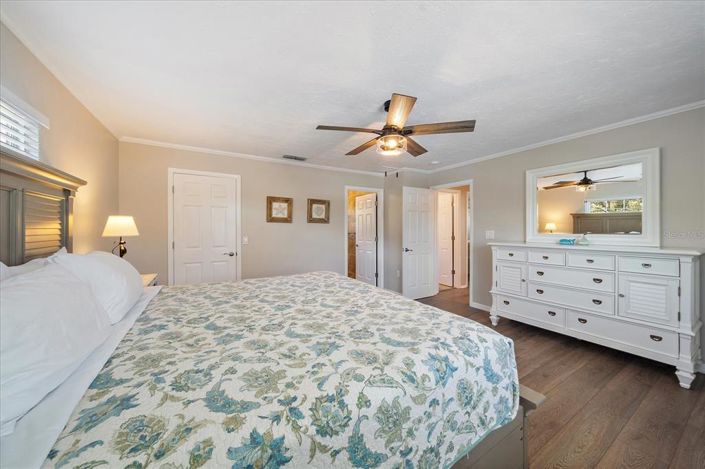 Image No.16-Propriété de 4 chambres à vendre à Sarasota