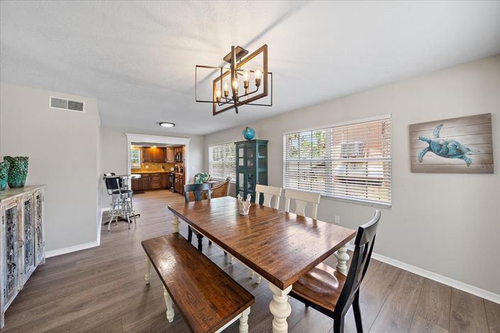 Image No.4-Propriété de 4 chambres à vendre à Sarasota