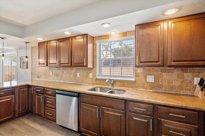 Image No.9-Propriété de 4 chambres à vendre à Sarasota