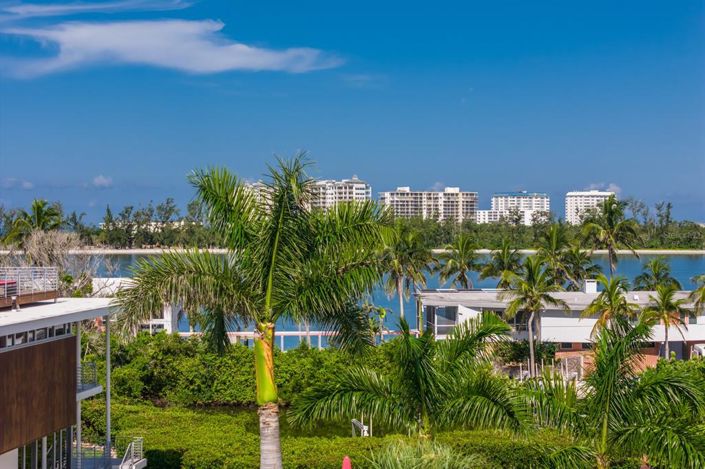 Image No.13-3 Bed Property for sale