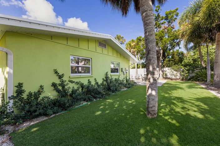 Image No.16-3 Bed Property for sale