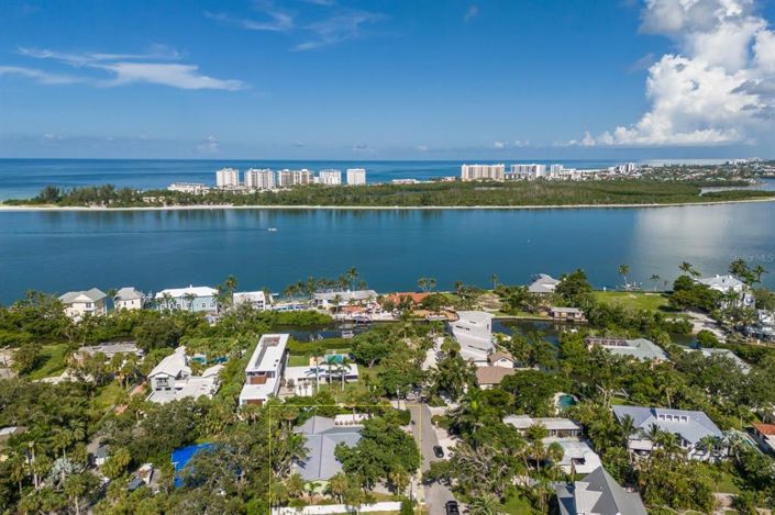 Image No.3-3 Bed Property for sale