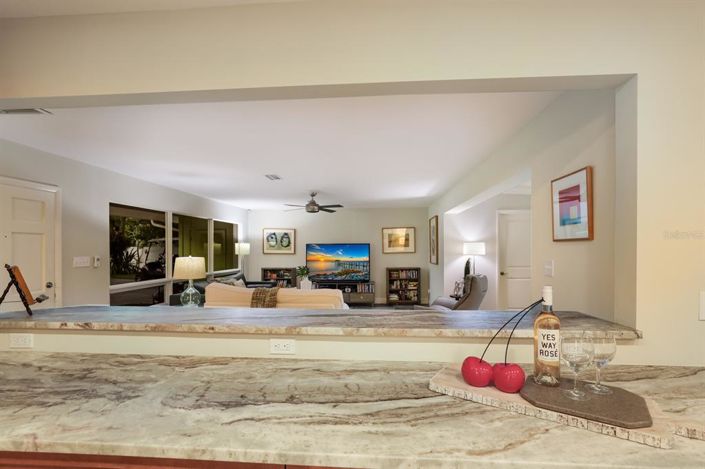 Image No.44-3 Bed Property for sale