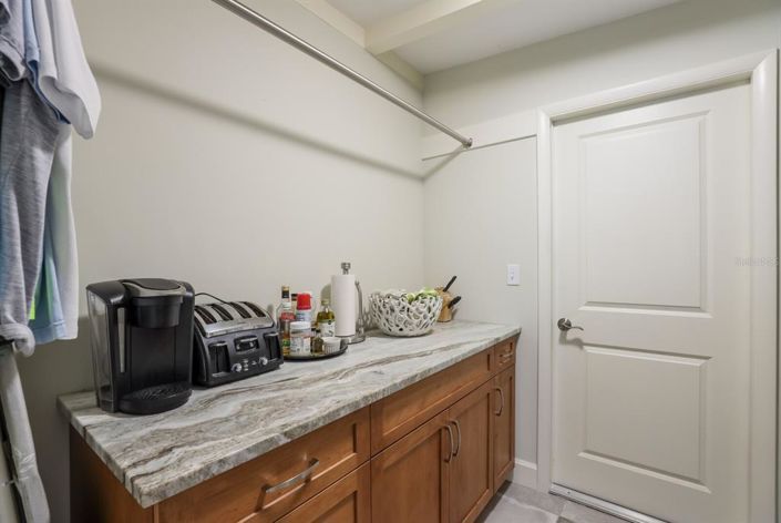 Image No.50-3 Bed Property for sale