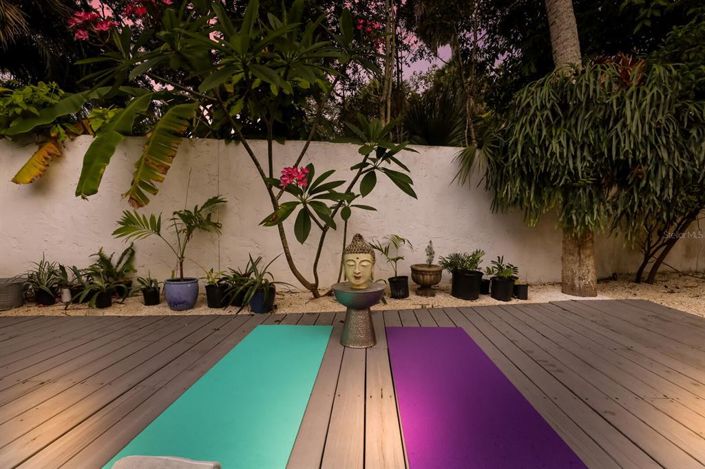 Image No.63-3 Bed Property for sale