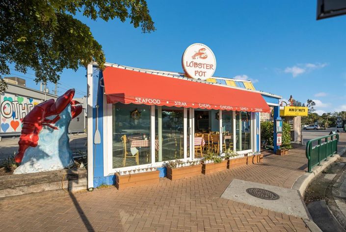 Image No.95-3 Bed Property for sale