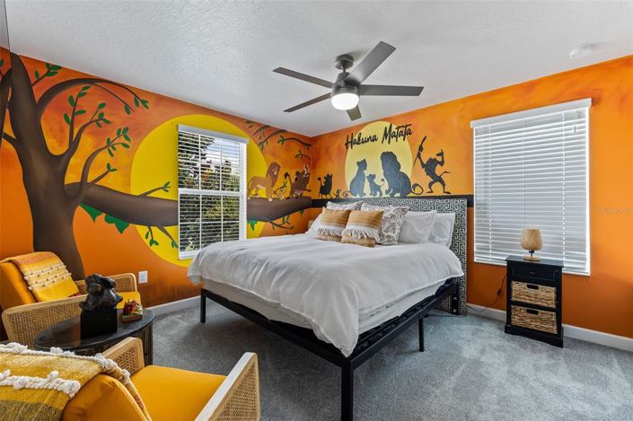 Image No.20-8 Bed Property for sale