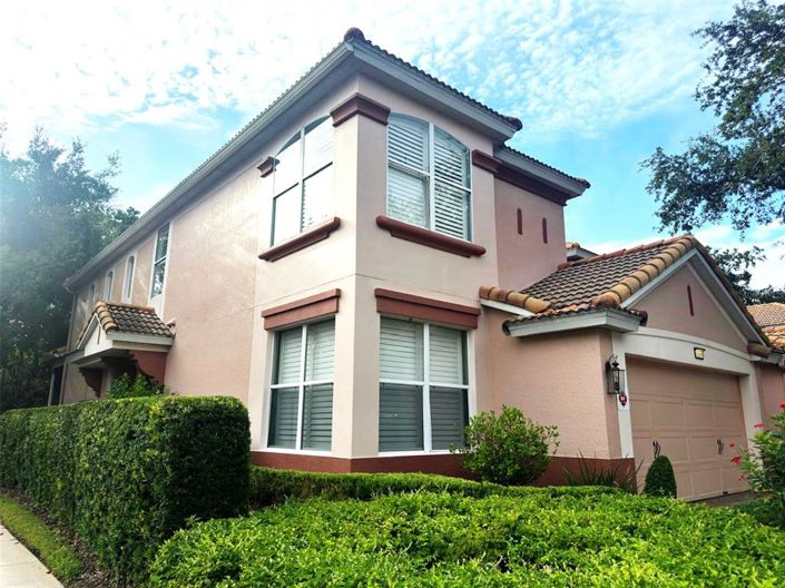Image No.1-3 Bed Townhouse for sale