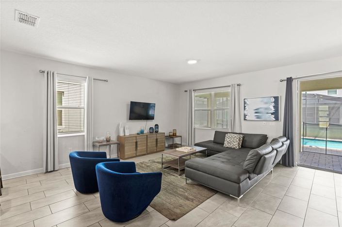 Image No.11-Propriété de 9 chambres à vendre à Kissimmee