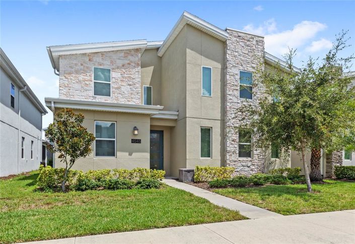 Image No.2-Propriété de 9 chambres à vendre à Kissimmee