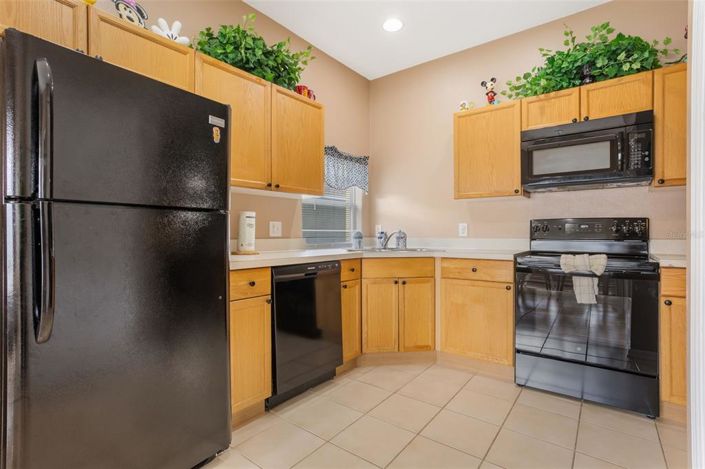 Image No.16-4 Bed Property for sale