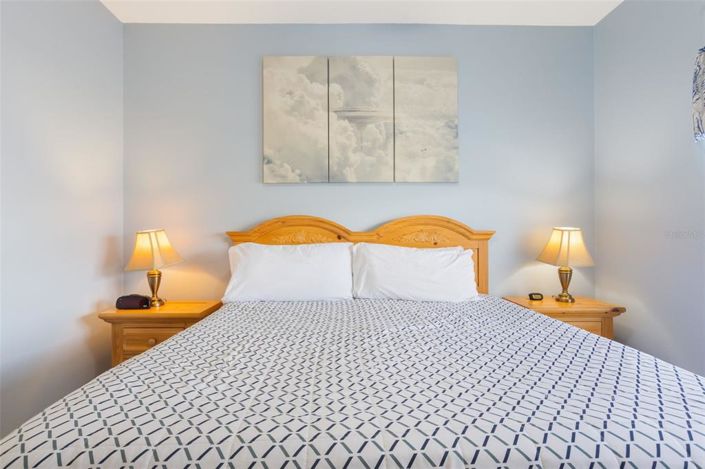 Image No.20-4 Bed Property for sale