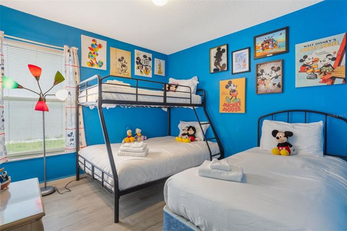 Image No.26-4 Bed Property for sale