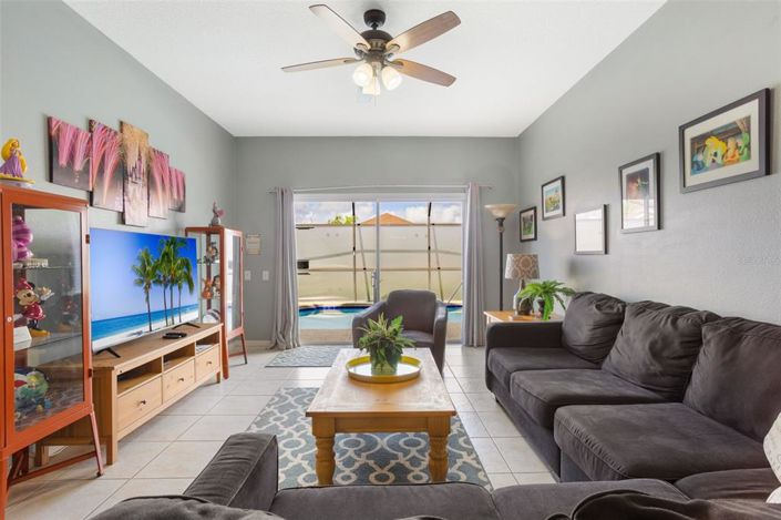 Image No.9-4 Bed Property for sale